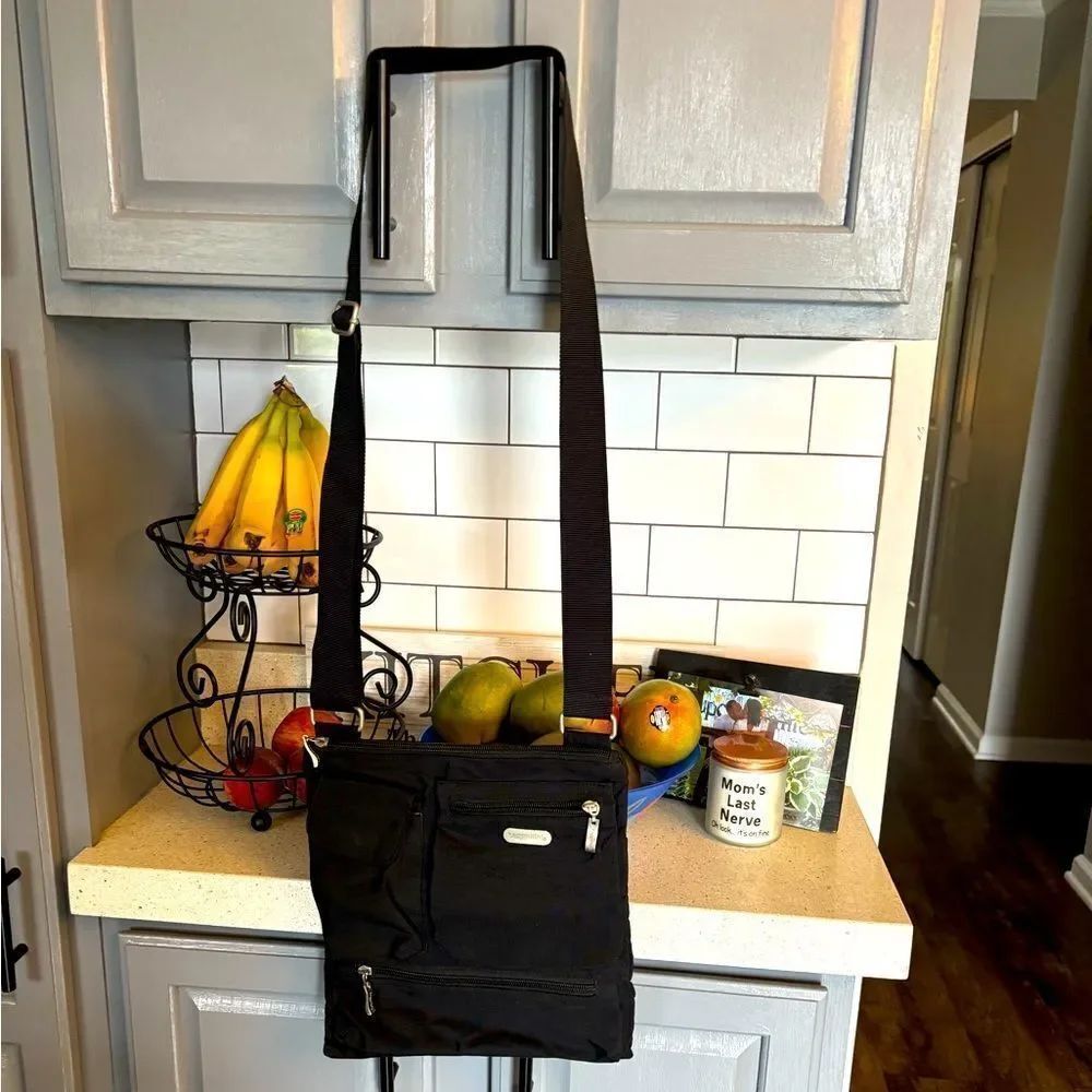 Black Crossbody Bag by Bagallini